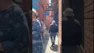 OLD ALLEYS OF VICTORIA