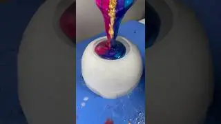 Resin Pour Like A Pro ✨🎨 Split Cup #shorts #resinart #resin #satisfying