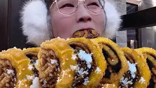 【逛吃忻州】继续二刷忻州！上次心心念念的保德油糕终于吃上了，酥脆鲜香一口咬下去疯狂掉渣！【逛吃小猪猪】