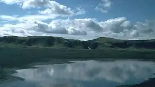 Nú sefur jörðin