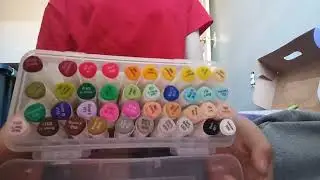 Make kandi with me! TW: SICCORS!!!!!