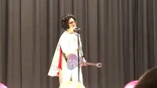 Little Elvis