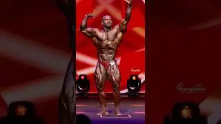 Mr Big Evolution Pro 2025 Winner Mr.Jose Bueriberi Pose Down.