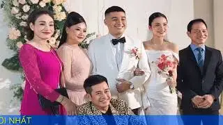 Tấn Beo ngồi xe lăn dự đ&aacute;m cưới con trai