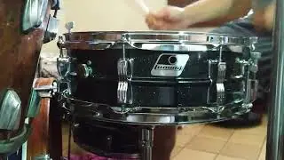 Caixa Ludwig Acrolite Black Universe - Bad Religion - Generator (trecho drum cover)