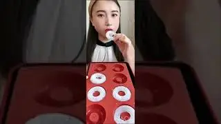 Crunchy one bites crushed ice donuts #asmr #iceasmr #ice #iceeating #crunchy #foryou #fypシ