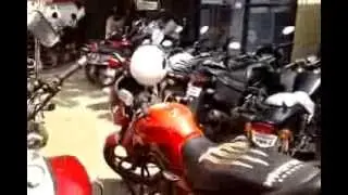 Pay Parking By Western Railway Near Santacruz Station East - Mumbai