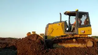 Introducing the Next Generation Cat&reg; D1, D2 and D3 Small Dozers