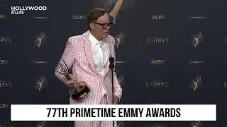 Уморительный совет Джеффа Хиллера молодому себе на церемонии вручения премии &laquo;Эмми&raquo;: &laquo;Укради хлеб...