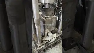 aluminum chips block press machine. metal block making machine. Aluminum block press mahcine.