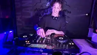 0:00 BENSABOUT - Perth Drum & Bass