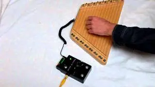 RC CIRCUIT BENT 'ECHO ZITHER' ATMOSPHERIC STRINGS SOUND GENERATOR SYNTH