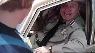 Smokey and the bandit - trucker & bridge scene