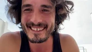 Yon González en el papel de Alberto Márquez: el heredero de Velvet