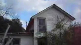 Old Tennessee House 02 The Outside