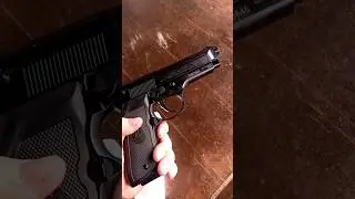 Beretta M9 Umarex Spring Pistol review... #guns #airsoft #shorts #shooting