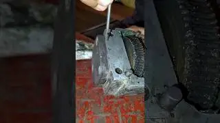 Gear box repair mechanical working. How to solve Mechanical Factory Machine.