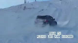 TOYOTA LAND CRUISER 200 MODIFICATION OFFROAD 4X4 JUMP ON SNOW