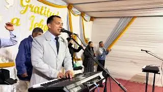 Ministerio Deidad alabanzas de júbilo - Concierto en Victor Raúl 