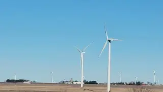 Windmill View | Beautiful Windmill vIew while driving #windmill #windmillfarm #windmills #shorts