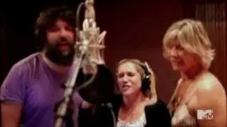 Ke$ha Recording 'Gold Trans Am' In The Studio