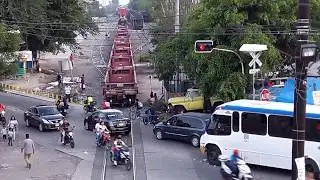 Tren extra intermodal Guadalajara-Manzanillo Maquina ES44AC 4825