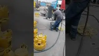 Compresora Industrial MAGMAX modelo CM10HP120GH y Arenadora MAGMAX modelo TAM150K.