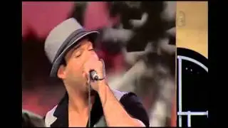 Ari Pinelli canta en El Happy Hour - Am&eacute;rica TeV&eacute;