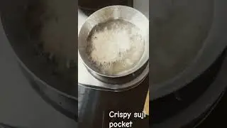 crispy suji pocket #recipe #tasty #disha's kitchen diary