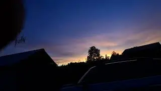 Kivan v&auml;riset pilvet illalla