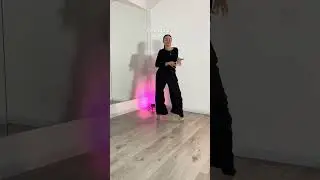 Угадай танец по движениям. пиши свой ответ в комментариях!  #танцы #dance #урокитанцев