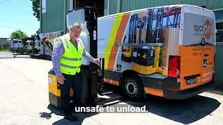 Walkie Reach vs Walkie Stacker