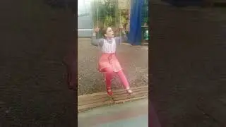 Dos caras😇😈 - M/V KEISHAL (young mi y zuzu) 💓