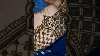 Modern Traditional Mehndi Look 😍 #mehndi #mehndidesign #mehndiart #henna #hennaart #shorts #viral