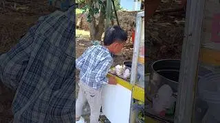 Azmi beli es pong pong#shorts #jajan #espong