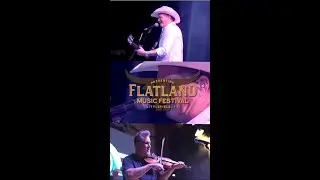 Tracy Byrd brought the house down with 90s country jams!🎸 #countrymusic #tracybyrd #videoproduction