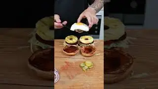 Summer calls for a classic Aussie burger. Made using ingredients from ALDI Australia #shorts