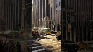 NEW YORK CITY STREETS 🚕 Busy Monday Morning in Midtown Manhattan, NY, USA #4k