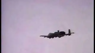 Iraq - A10 warthog fires at tanks US war America saddam gulf