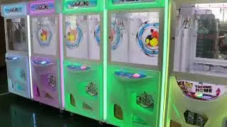 Crazy Toy 2 Claw Machine | Prize Vending Crane Game by Lifun