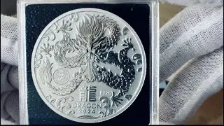 🇦🇺 2024 Australia 1oz  ,Lunar Series III: Year of the Dragon, 9999 silver BU Coin with Dragon Privy