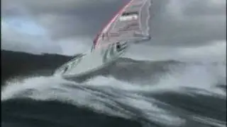 SUMMER SLAM, Windsurfing on Oahu South Shore with Fabrice Beaux