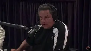 Joe Rogan Discusses Original Plan For Austin Studio