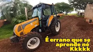 Primeiro dia fazeno cobertura no milho com o Marelão cabinado