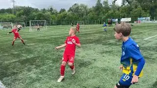 ФК Динамо (сині) 2018 - ФК Локомотив 2018. 4:4. Group phase.