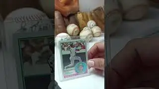 1980's Vintage Baseball Card Collection