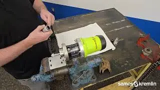 Sames Kremlin 10C18 Fluid Section Disassembly