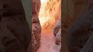 PART 1: Walking through White Domes Slot Canyon at Valley of Fire #slotcanyon #valleyoffire #hiking