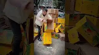 This Cardboard Box Stacking Trick Is Blowing Minds #StackingCardboardBoxes