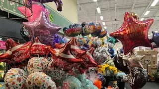 Merry Christmas Balloon is new Display here in HEB #balloons #balloon #merrychristmasballoon